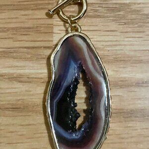 Long stone pendant necklace, gold